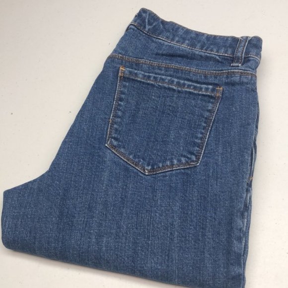 LIKE NEW LIZ & CO DENIM CAPRIS 10/30x18 ⭐️ - Picture 1 of 9